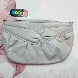 Baggo vintage grey clutch purse